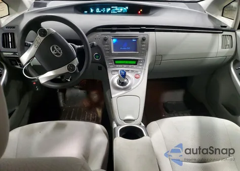 2012 Toyota Prius z USA, uszkodzony, nr VIN JTDKN3DU1C5537430